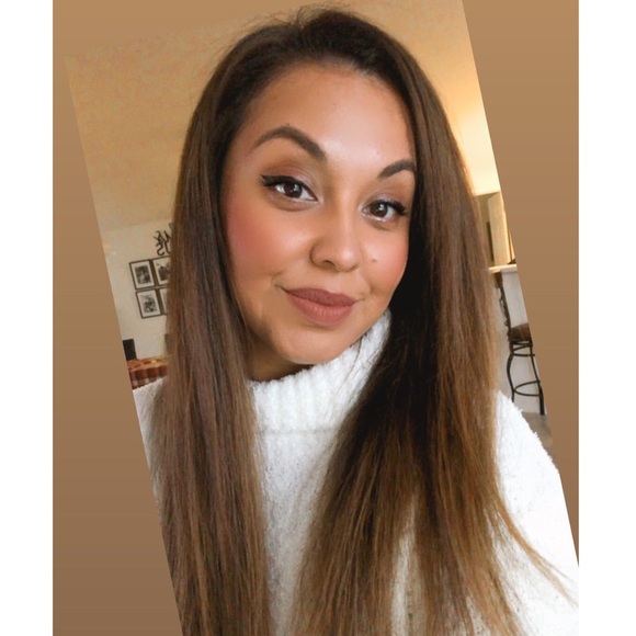 Meet your Posher, Leticia - Picture 3 of 5